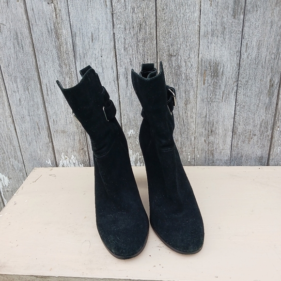 DolceVita Marenn Ankle Boots Buckle Detail Side Zip Suede Black Womens Sz 8.5 - Picture 4 of 8